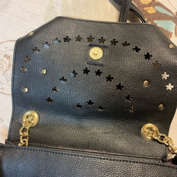 Betsey Johnson floral bow crossbody - Picture 8 of 10